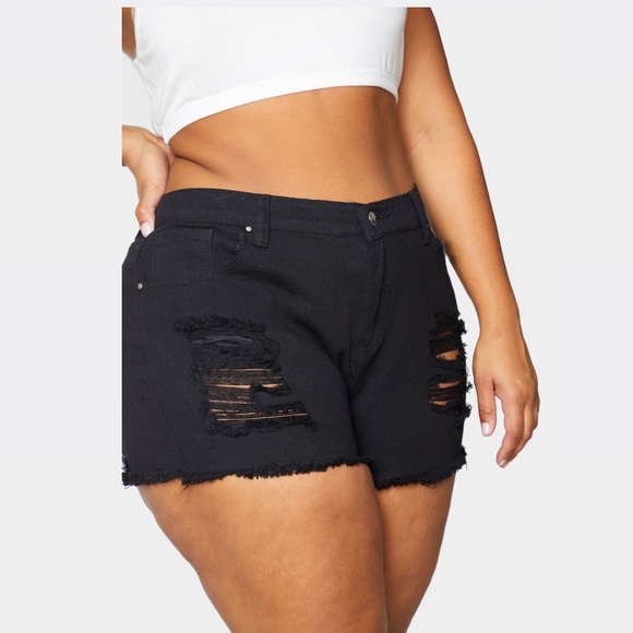 Plus Black Bum Rip Denim Hot Pants - Picture 2 of 2